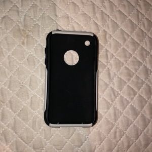 IPHONE 3 CASE